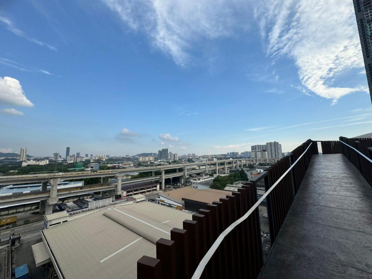 Trion 2, Klcc Trx Ikea At Chan Sow Lin, By One Pangsapuri