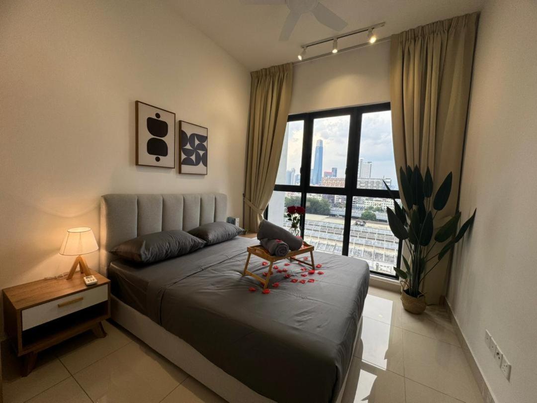 Trion 2, Klcc Trx Ikea At Chan Sow Lin, By One Pangsapuri Kuala Lumpur