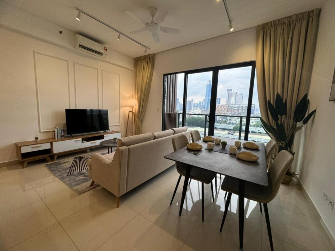 Trion 2, Klcc Trx Ikea At Chan Sow Lin, By One