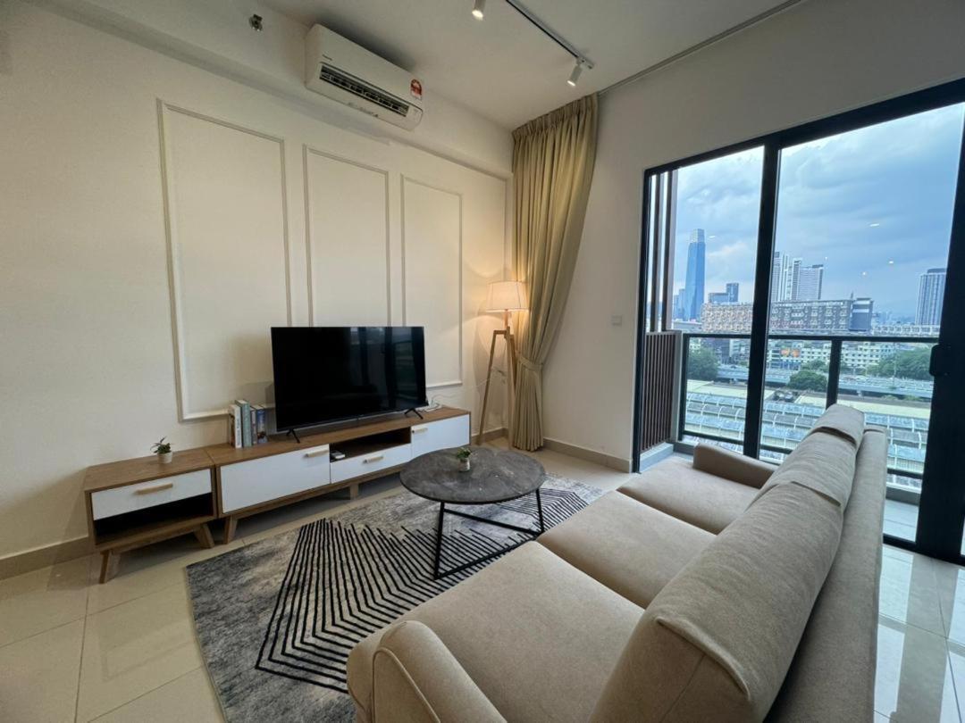 Pangsapuri Trion 2, Klcc Trx Ikea At Chan Sow Lin, By One