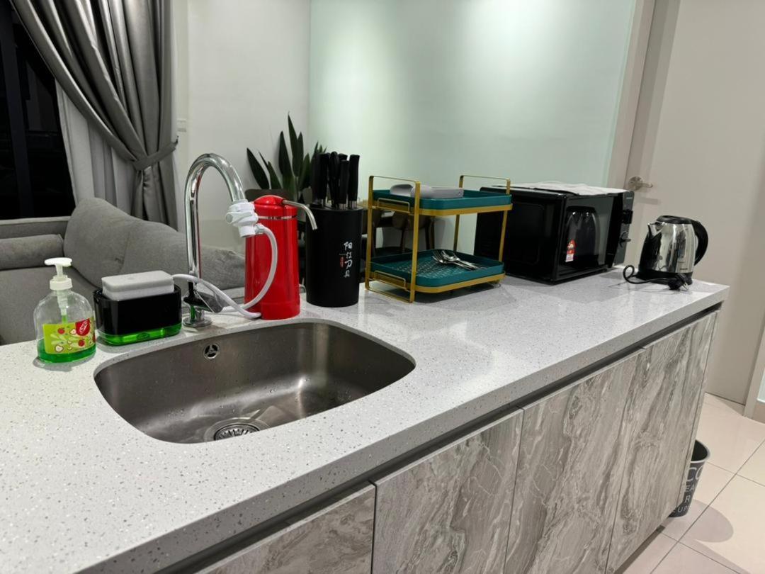 Pangsapuri Trion 2, Klcc Trx Ikea At Chan Sow Lin, By One Kuala Lumpur