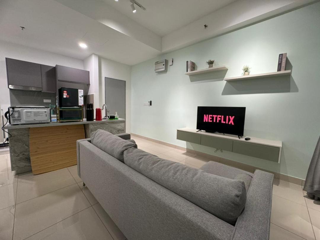 Apartment Trion 2, Klcc Trx Ikea At Chan Sow Lin, By One