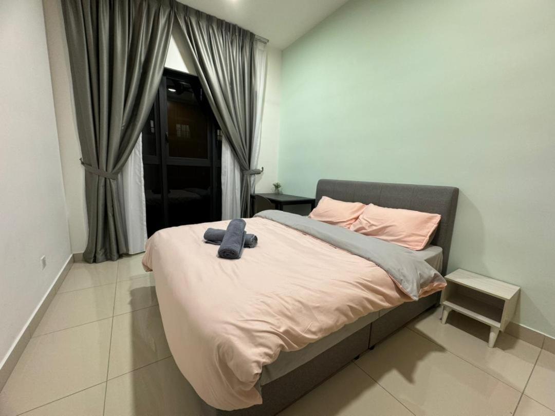 Pangsapuri Trion 2, Klcc Trx Ikea At Chan Sow Lin, By One *