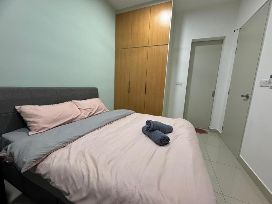 Trion 2, Klcc Trx Ikea At Chan Sow Lin, By One * Kuala Lumpur