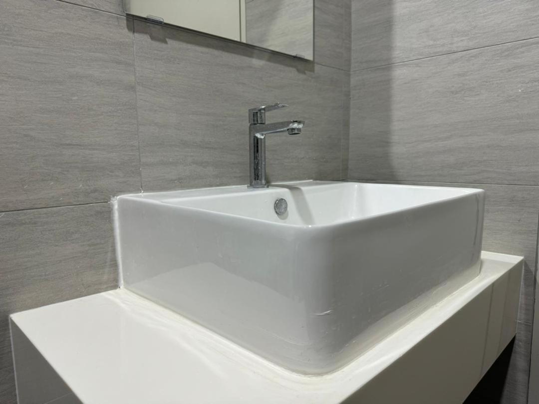 Apartment Trion 2, Klcc Trx Ikea At Chan Sow Lin, By One *